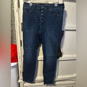Universal Thread Jeans